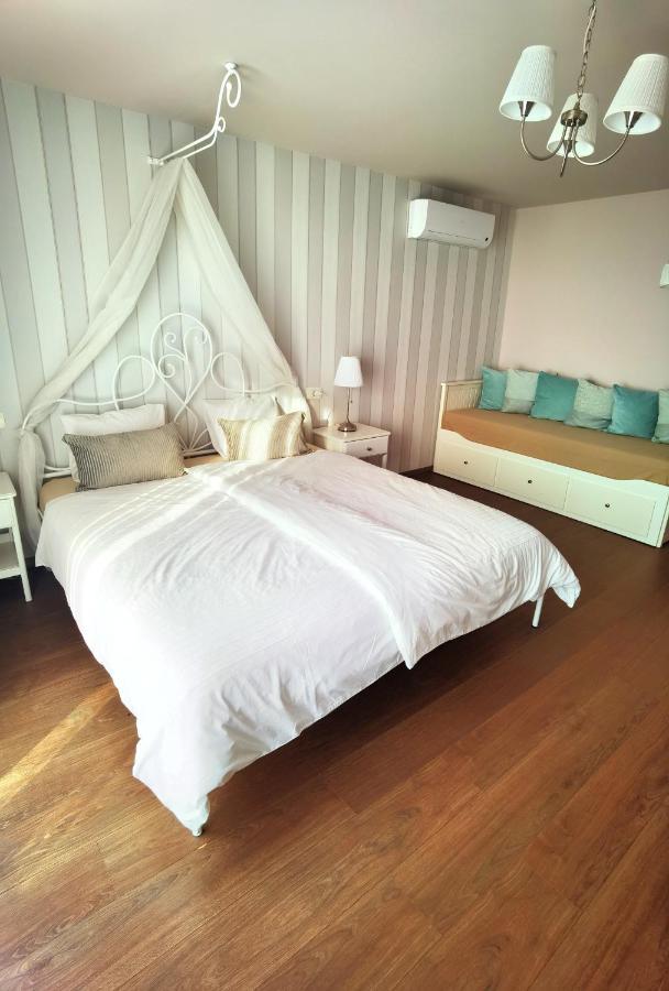 Guesthouse Olei مالينسكا المظهر الخارجي الصورة